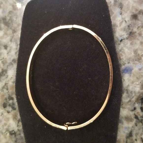 Inspiration Bangle - Love - Picture 3 of 5